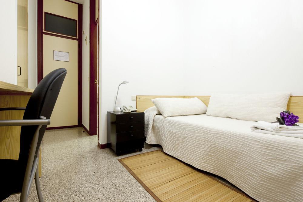 Residencia Universitaria Resa Siglo XXI 쿨리레도 외부 사진