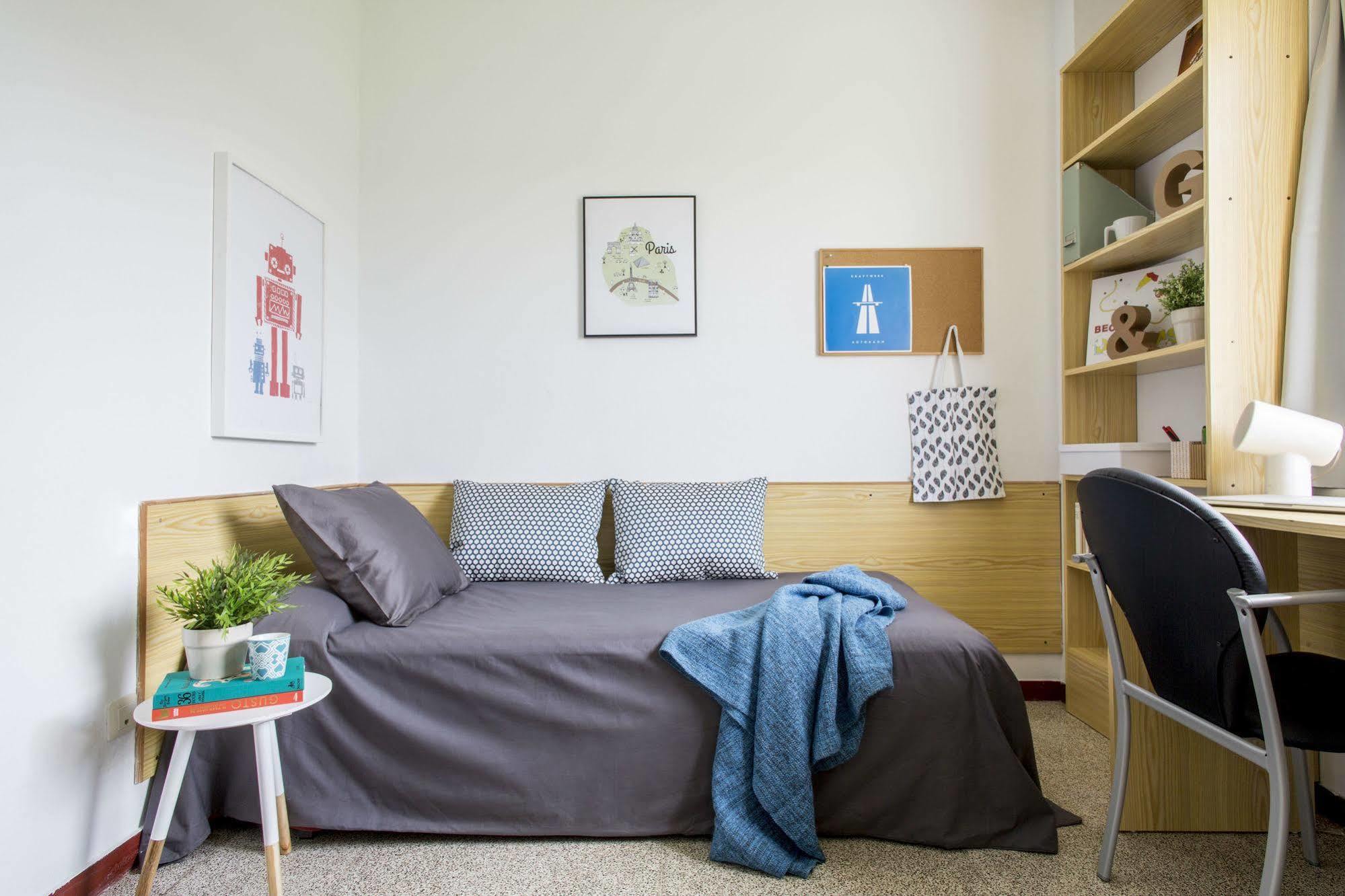 Residencia Universitaria Resa Siglo XXI 쿨리레도 외부 사진